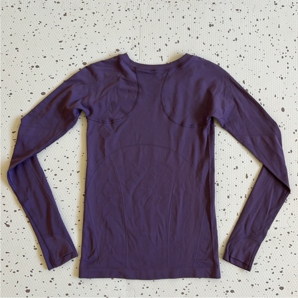 💘 ATHLETA - PURPLE MOMENTUM SEAMLESS TOP - Picture 5 of 10